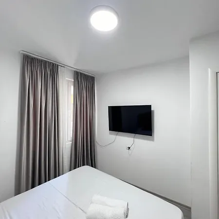 Apartment Center Blloku - Elegant 03 Tirana